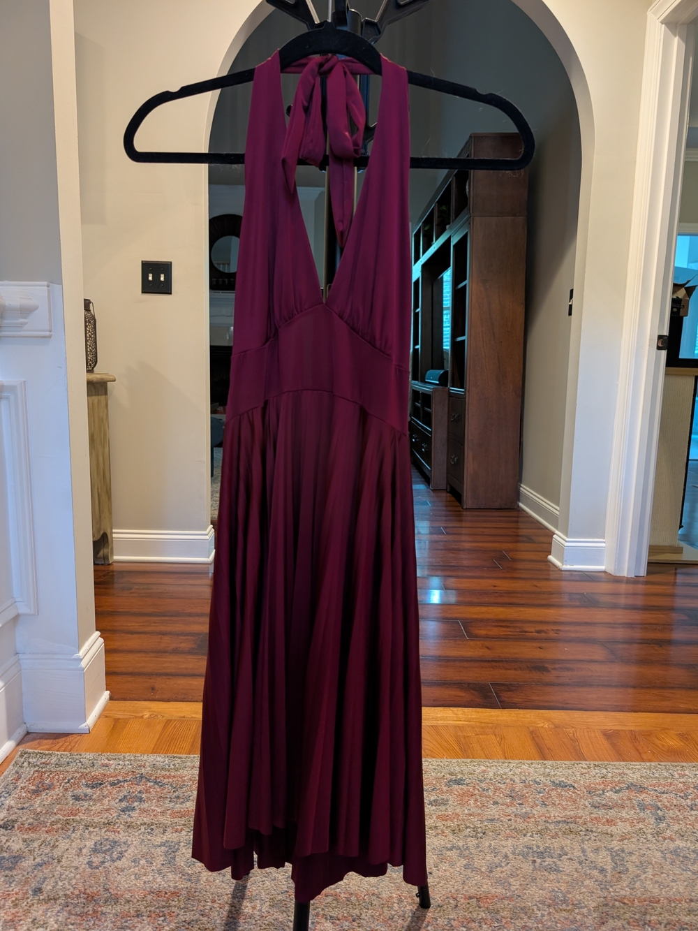 Sleeveless V-Neck Halter Maxi Dress in Deep Berry